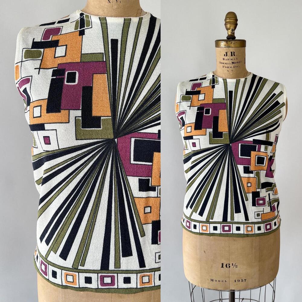 Vintage 60s Geometric Acrylic Knit Top Mod Sleeveless Crew Neck Shell Sweater M